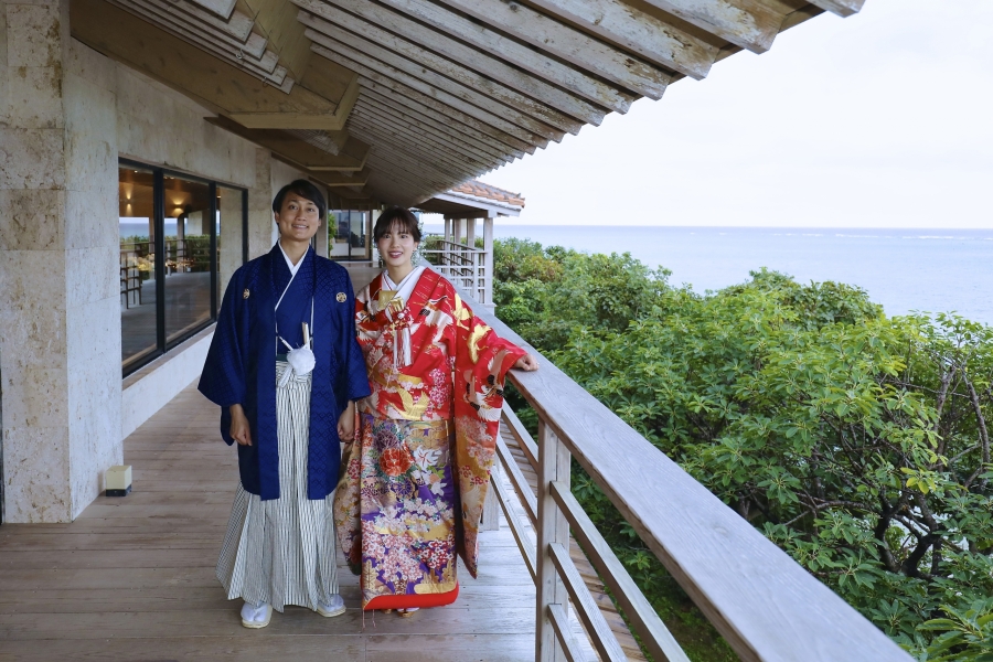 沖縄の海を眺めながら楽しむ、和の披露宴