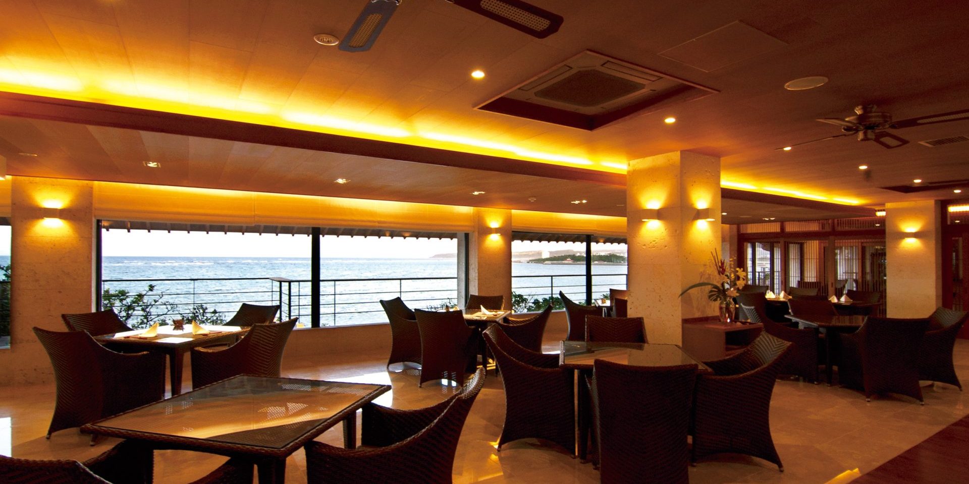 dinning-kanro